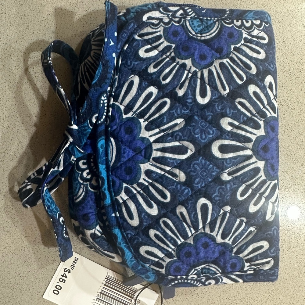 NEW w/ TAG Vera Bradley Blue & White Floral Jewelry Bag with 3 Pockets